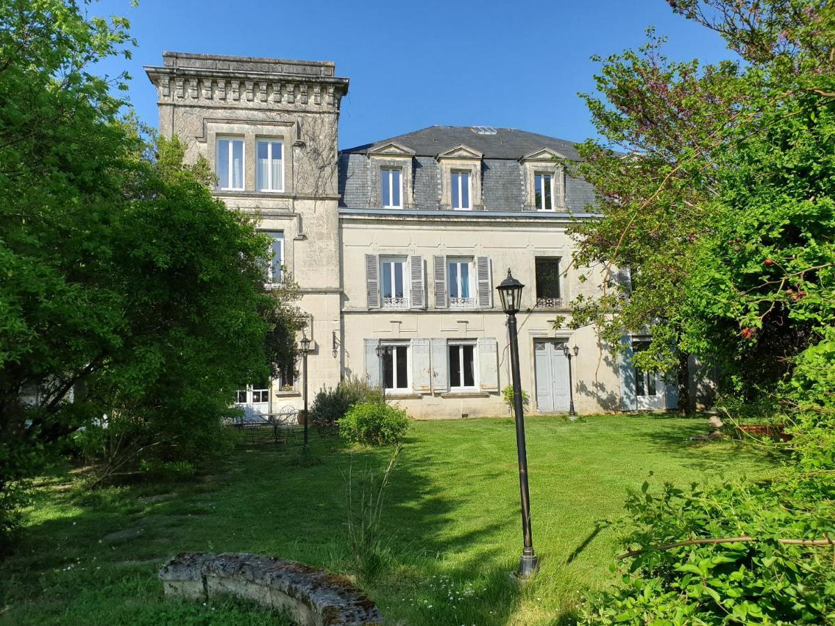Chateau De Champblanc Cherves-de-Cognac 외부 사진