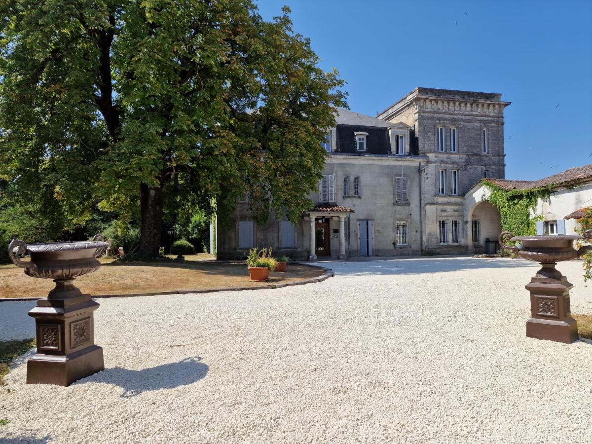Chateau De Champblanc Cherves-de-Cognac 외부 사진